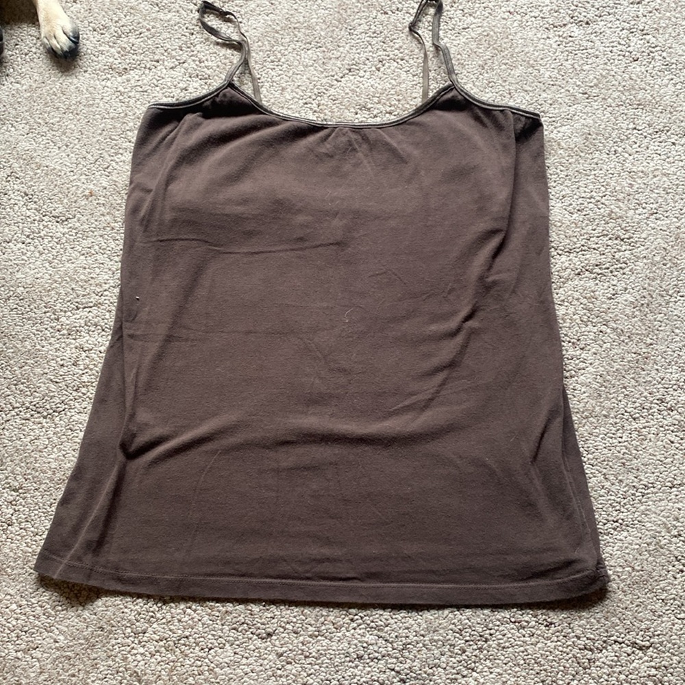 Assorted Tank Tops - Picture 5 of 6